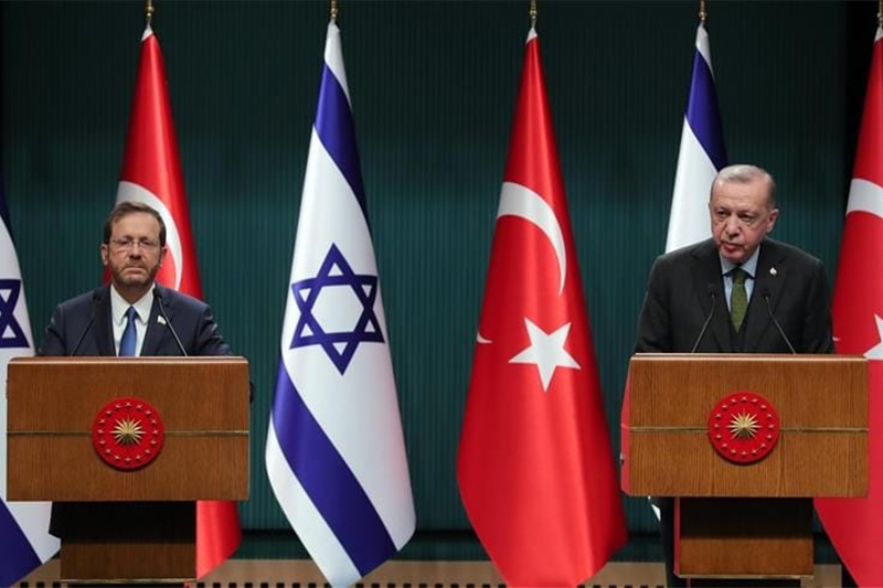 Diplomatie: Israël et la Turquie décident la reprise des relations diplomatiques