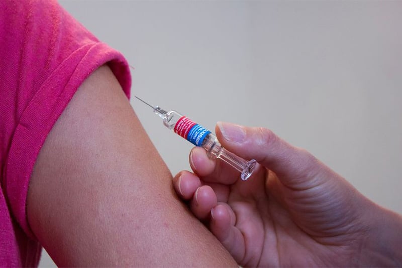 Polio : la vaccination des enfants à Londres