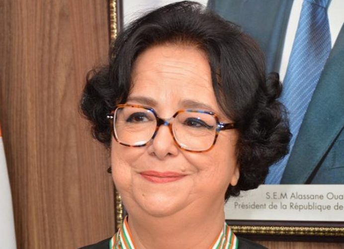 Dakar: Mme Akharbach plaide pour une plus grande responsabilisation des plateformes numériques