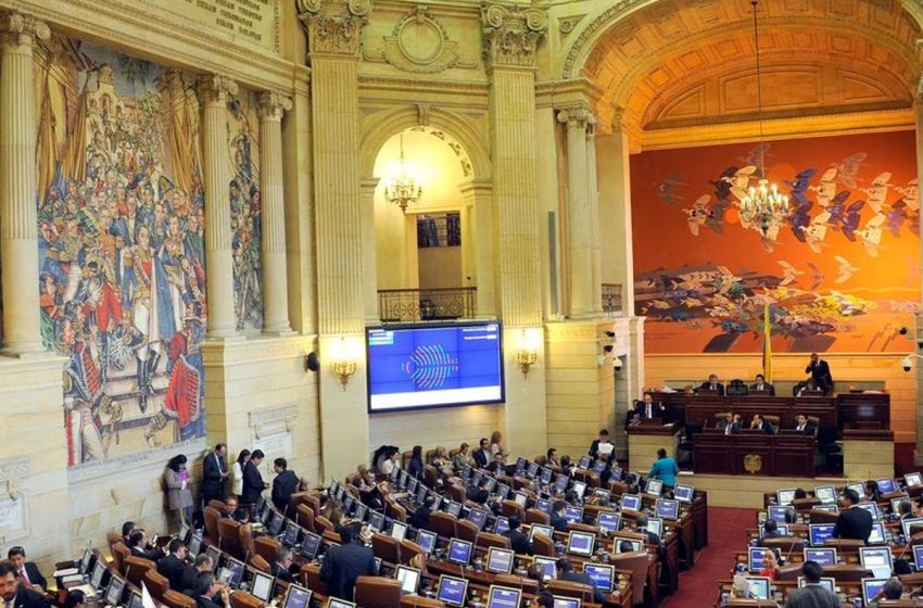  La commission des AE du Sénat fustige la participation d’un représentant du polisario à un séminaire au Sénat et réitère son respect de l’intégrité territoriale du Maroc