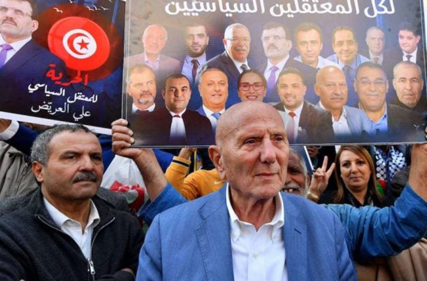  Nouvelle manifestation à Tunis pour la libération des opposants politiques