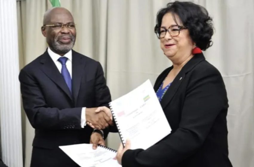  Signature à Libreville d’une convention de partenariat entre la HACA et la HAC du Gabon