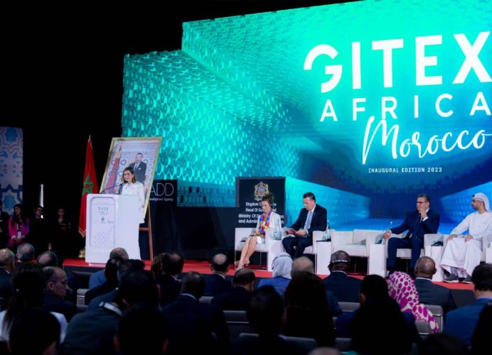 Mme Mezzour: Le Maroc ambitionne de devenir un pôle numérique régional