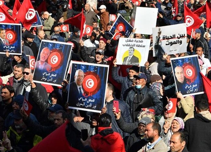 l’Opposition Tunisienne à nouveau dans la rue pour la libération des détenus politiques