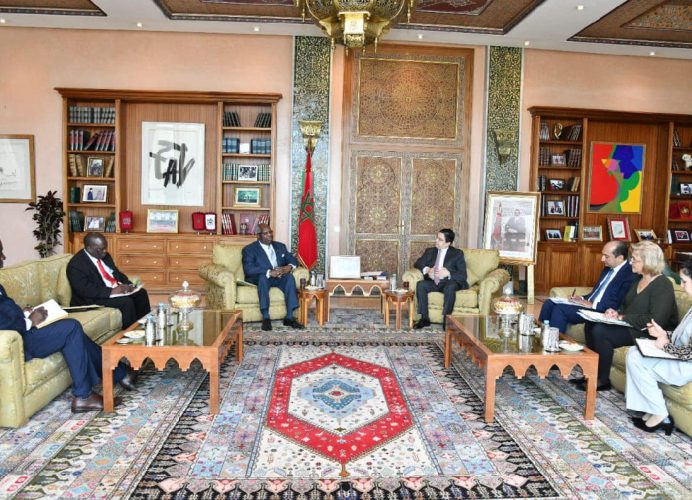M. Bourita reçoit l’ancien président malawite, porteur d’un message du chef d’État du Malawi à SM le Roi