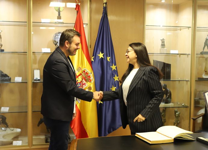 Mondial 2030: La candidature Maroc-Espagne-Portugal au centre d’une rencontre entre Mme Benyaich et un responsable espagnol