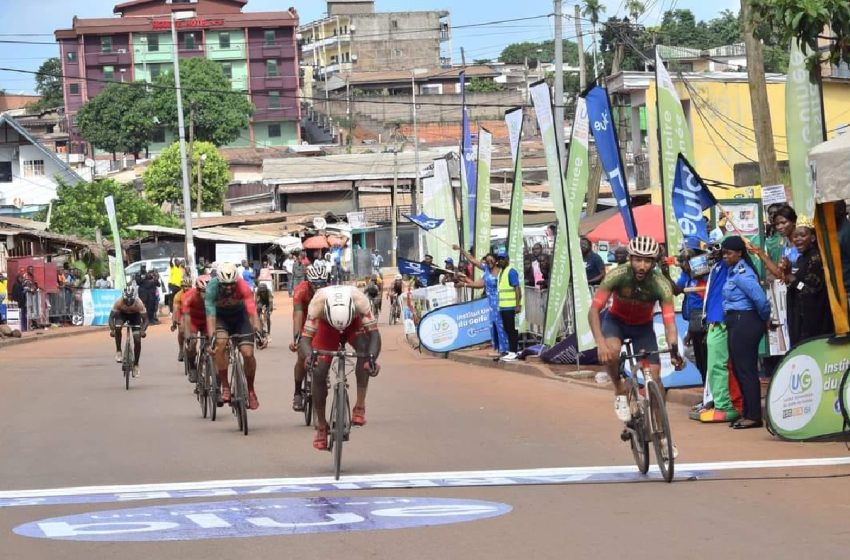 Le Marocain Mohcine El Kouraji remporte le 19ème Tour international cycliste du Cameroun