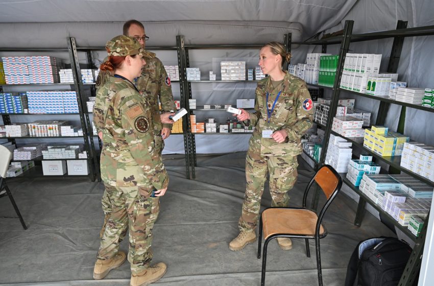  African Lion 2023: le Gouverneur de l’Etat de l’Utah et une haute délégation militaire maroco-américaine visitent l’hôpital médico-chirurgical de campagne dans la province de Tiznit