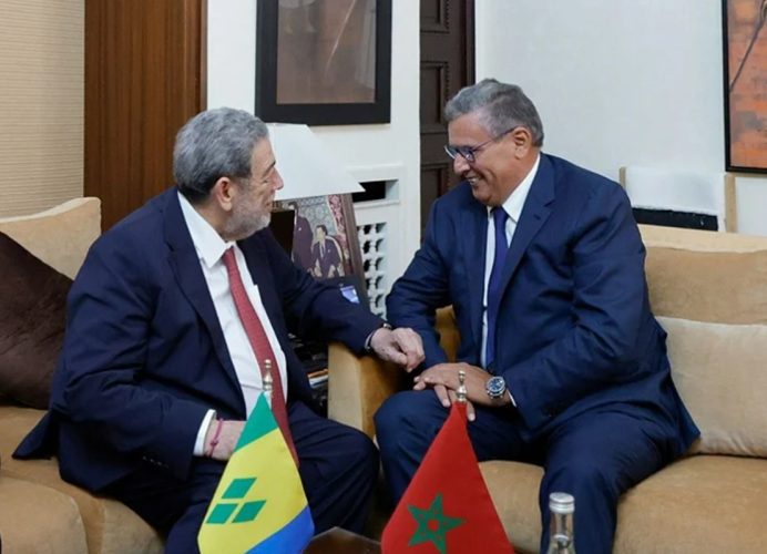 Le Chef du gouvernement s’entretient avec le Premier ministre de Saint Vincent et les Grenadines