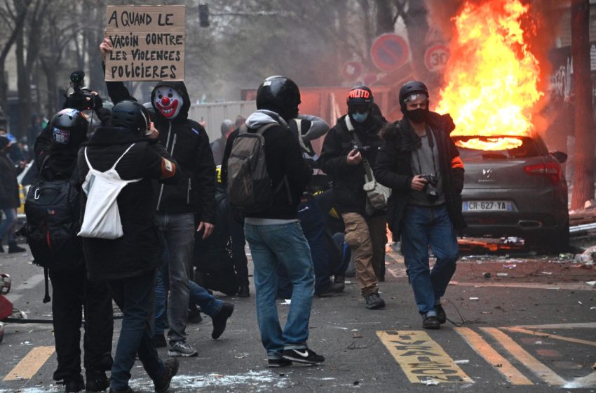  New York Times: la France a été comme une cocotte-minute