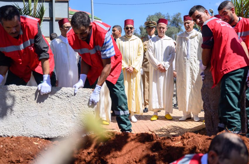 Funérailles à Casablanca de feue Aïcha El Khattabi, fille de Mohamed Ben Abdelkrim El Khattabi, en présence de SAR le Prince Moulay Rachid