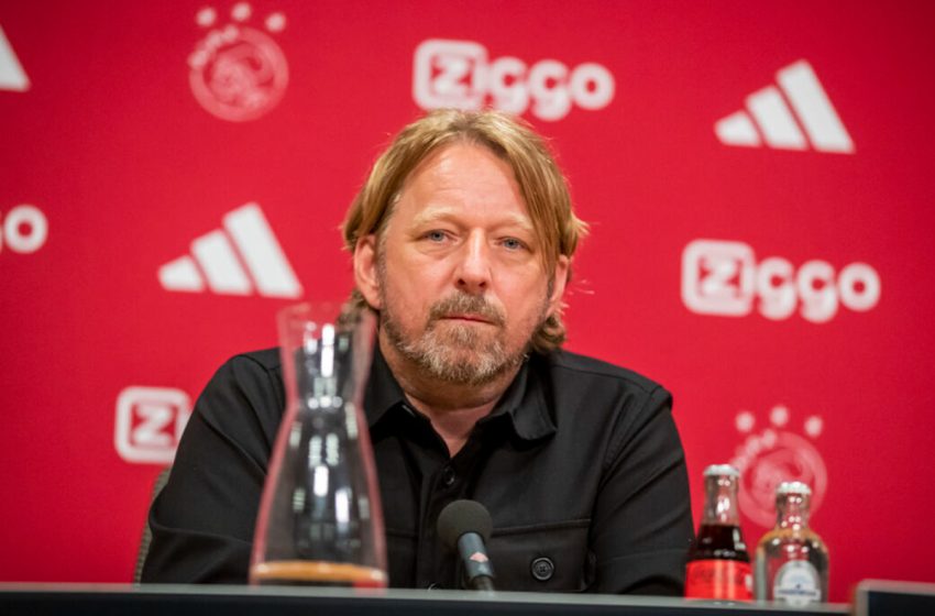 L’Ajax Amsterdam se sépare de son directeur sportif sur fond
