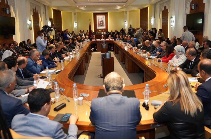  Parlement: Réunion conjointe des commissions des finances consacrée au suivi des mesures gouvernementales pour faire face aux effets du séisme