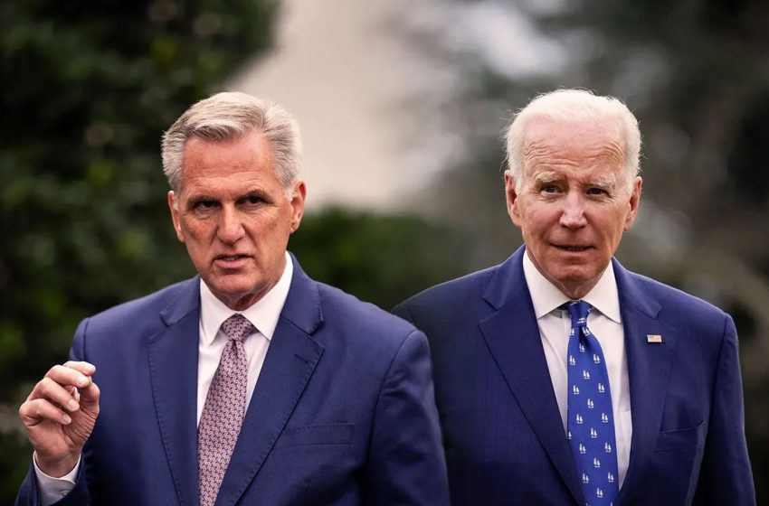  Biden appelle la Chambre des représentants à élire rapidement un président après la destitution de McCarthy