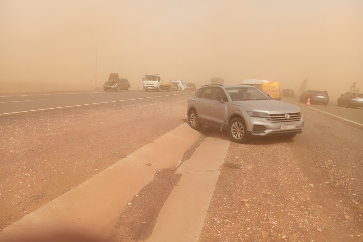 Rafales de vent et chasse-poussières : ADM appelle les usagers d’autoroutes à faire preuve de vigilance