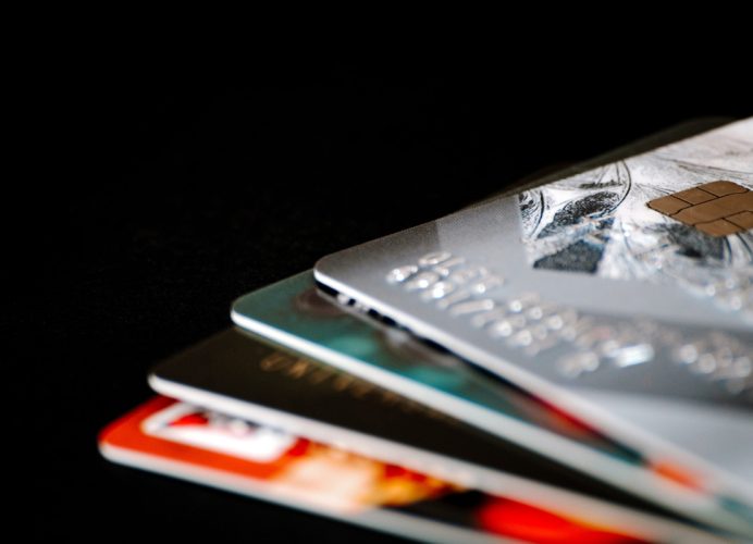 Banques marocaines: 20 millions de cartes émises à fin septembre 2023