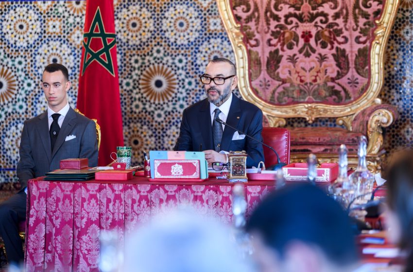 SM le Roi adresse un message aux participants au Symposium international organisé à l’occasion du 75è anniversaire de la Déclaration universelle des droits de l’Homme