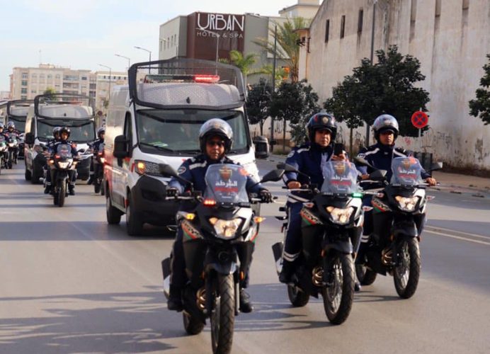 Tétouan: Interpellation de deux individus soupçonnés de vol avec effraction dans une agence de transfert d’argent (source sécuritaire)