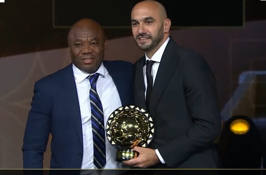  CAF Awards 2023: Walid Regragui remporte le prix de meilleur entraineur africain d’une équipe “Hommes” de l’année