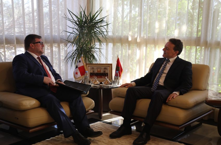  Transport maritime et aérien: Abdeljalil s’entretient avec l’ambassadeur du Panama des moyens de renforcer la coopération bilatérale
