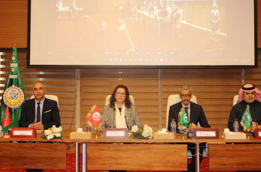  Le CSEFRS participe à la première réunion de haut niveau des présidents des Conseils éducatifs arabes en Tunisie