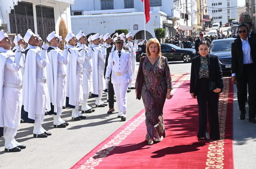  La Première Dame de Côte d’Ivoire quitte le Maroc au terme d’une visite de travail