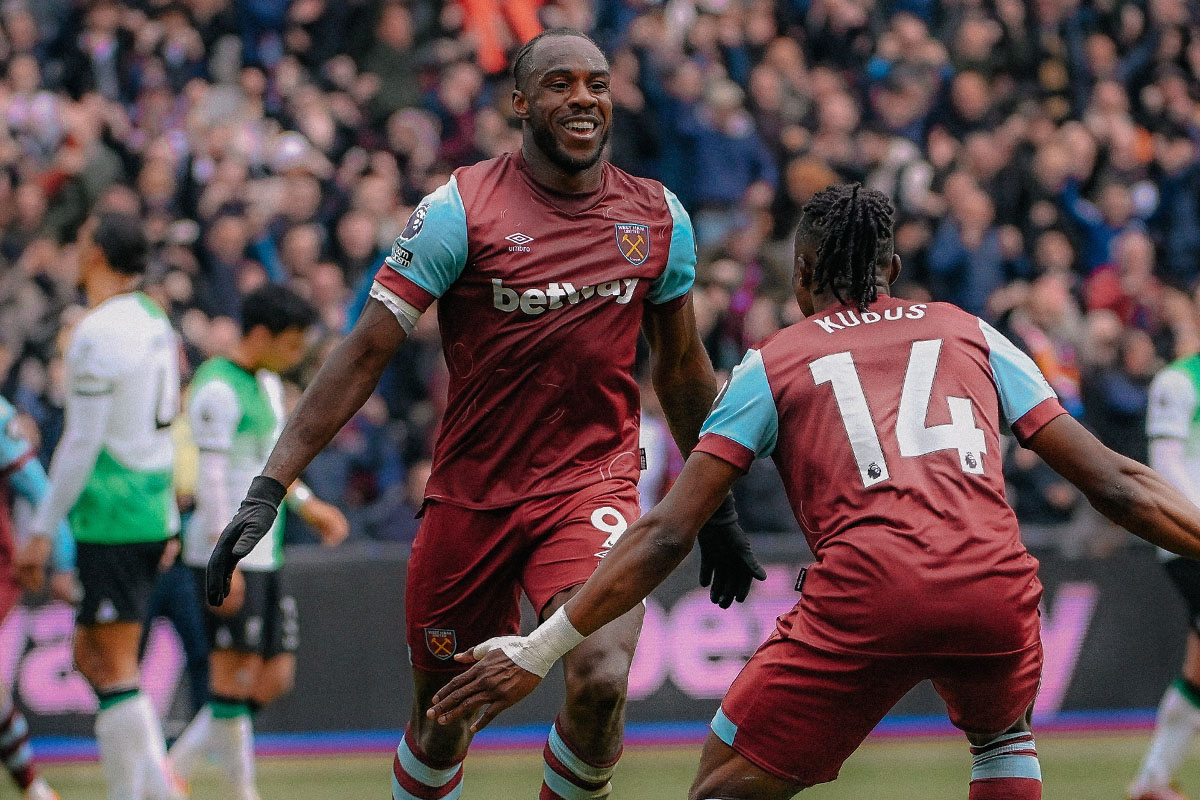 Premier League: Liverpool trébuche chez West Ham et voit ses chances de titre s’amenuiser