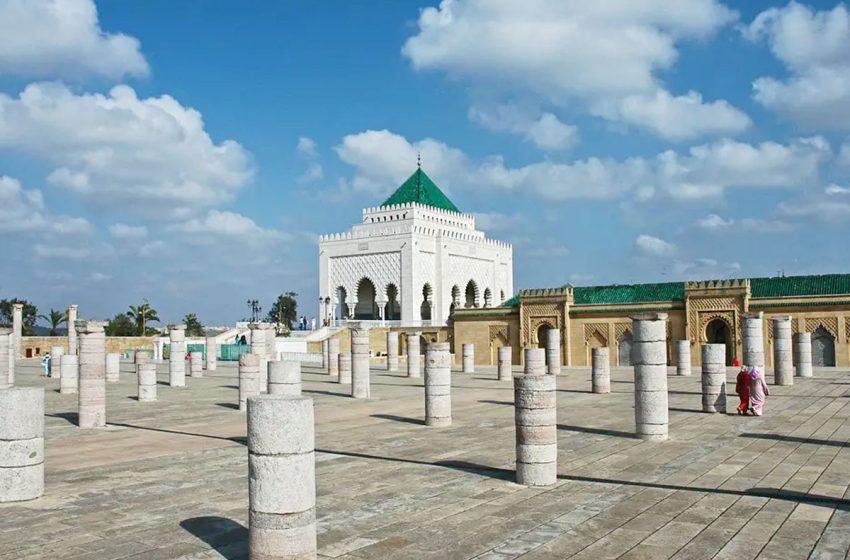  Le Premier ministre belge visite le Mausolée Mohammed V