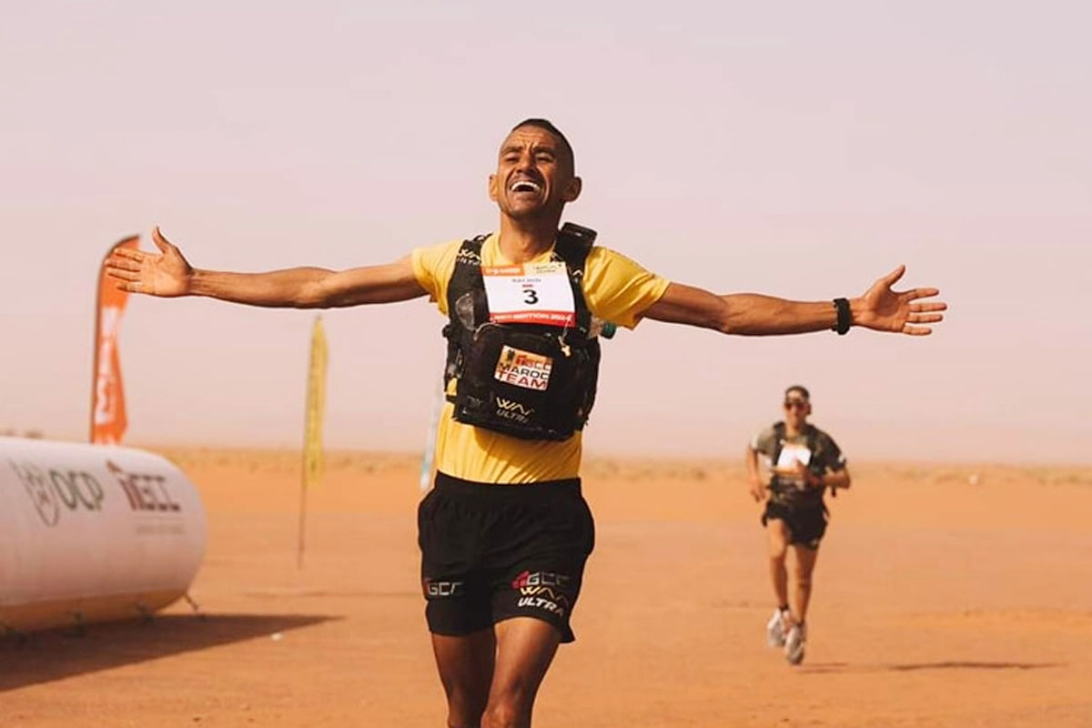 Marathon des sables 2024: Les Marocains Rachid El Morabity et Aziza El Amrany remportent la 4è étape