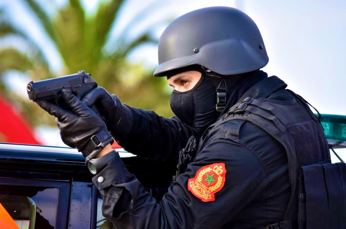 Khemisset: Un officier de police contraint de faire usage de son arme de service pour l’interpellation de trois individus