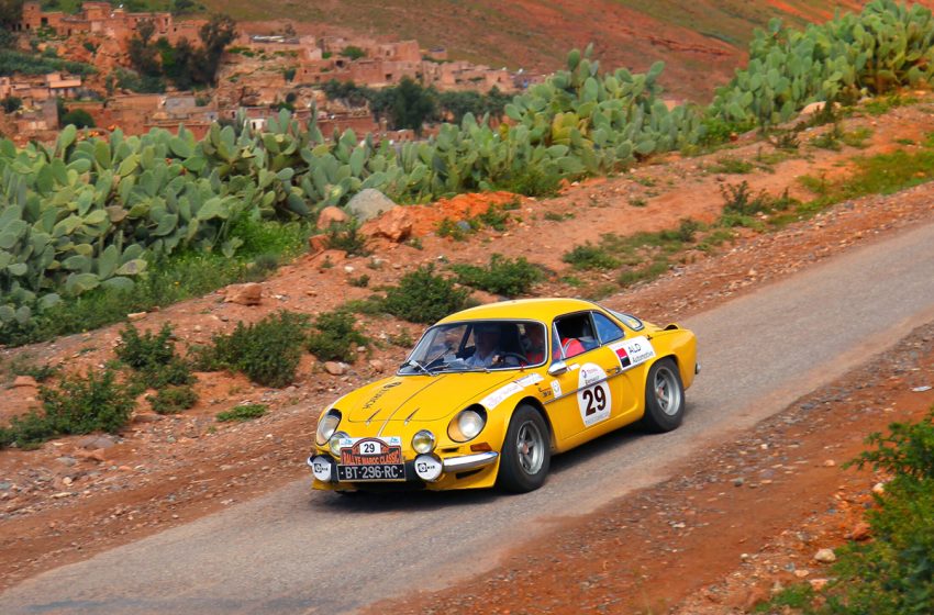  Khénifra: Coup d’envoi de la troisième étape du Maroc Historic Rally