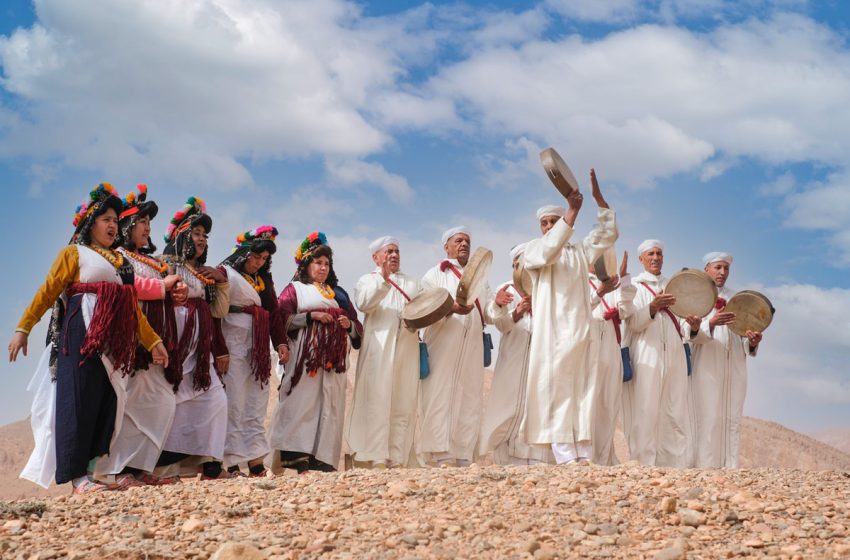  Le ministère de la Jeunesse, de la Culture et de la Communication publie un documentaire autour de 6 arts populaires des rives de Drâa