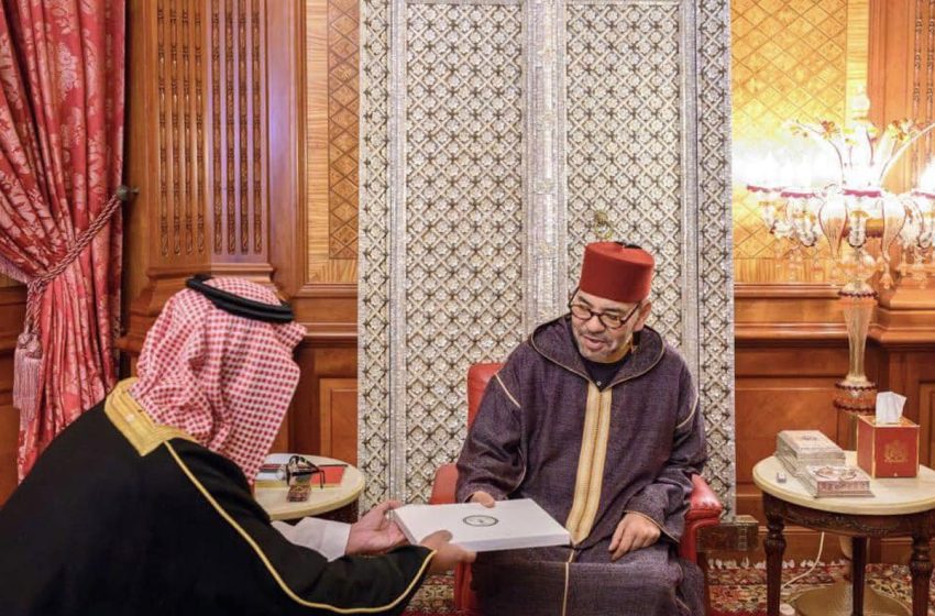 SM le Roi reçoit SAR le Prince Turki Ben Mohammed Ben Fahd Ben Abdelaziz Al Saoud, émissaire du Serviteur des Lieux Saints de l’Islam, porteur d’un message au Souverain