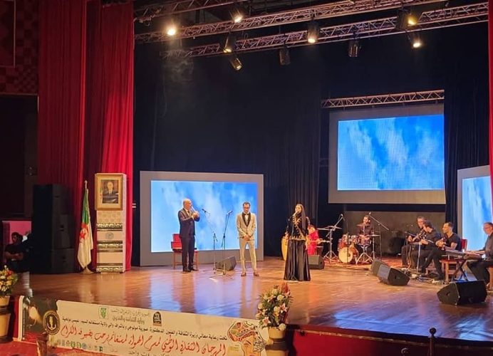 Marrakech: Tomber de rideau sur le 4è Festival national des amateurs de théâtre