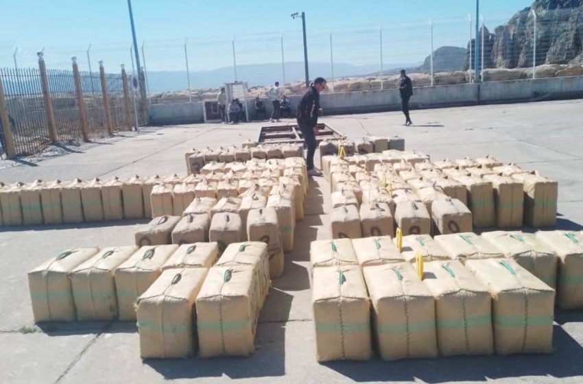 Al-Hoceima: ouverture d’une enquête judiciaire suite à une tentative de trafic de plus de cinq tonnes de chira
