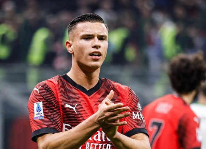 Le défenseur serbe Jan-Carlo Simic rejoint Anderlecht