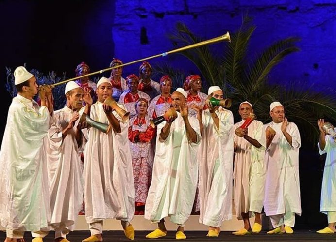 FNAP 2024: Le public de la Place El Harti renoue avec l’art folklorique, le temps d’une soirée éclectique