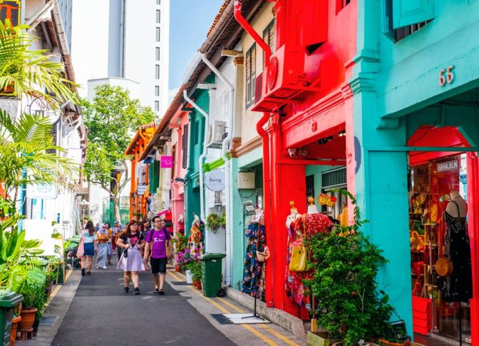 Singapour : Arrêt de l’immatriculation de nouvelles voitures diesel et taxis à partir de 2025