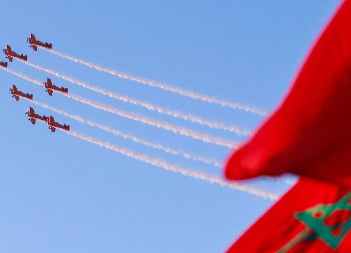 Fête du Trône : Les Forces Armées Royales organisent des shows aériens et des sauts d’exhibition en parachutes