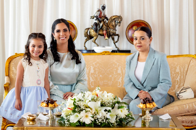 SAR la Princesse Lalla Asmaa et la Première Dame de la République du Salvador visitent le siège de la Fondation Lalla Asmaa