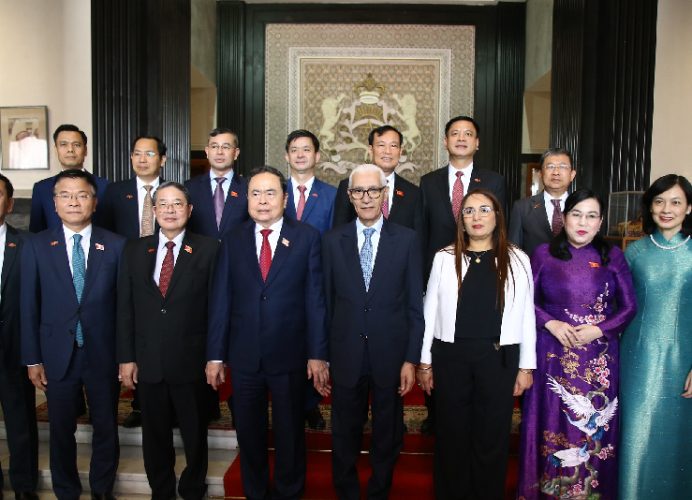 M. Talbi El Alami s’entretient avec le président de l’Assemblée nationale du Vietnam