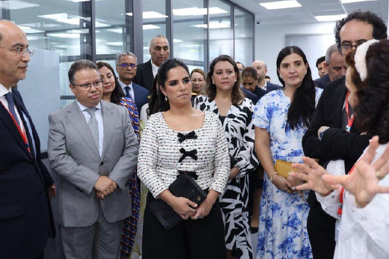 La Première Dame de la République du Salvador visite à Rabat le Centre Mohammed VI de la Recherche et de l’Innovation