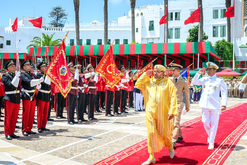 Fête du Trône: Sa Majesté le Roi préside à Tétouan la cérémonie de prestation de serment des Officiers lauréats des grandes écoles militaires et paramilitaires