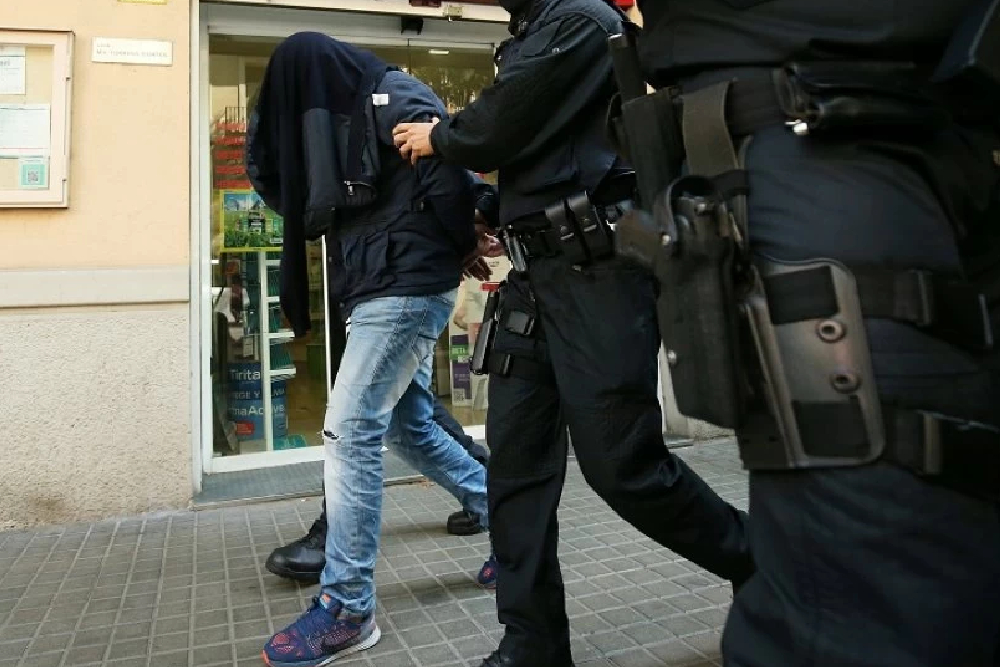 Espagne : Interpellation de deux présumés partisans de Daech, en collaboration avec la DGST