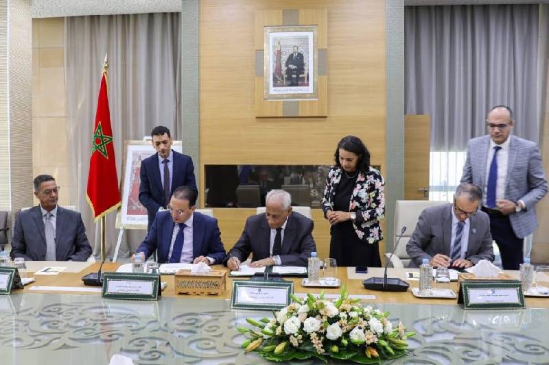 Signature d’un programme de formation des détenus à l’artisanat et d’une convention-cadre pour l’application de la loi sur les peines alternatives
