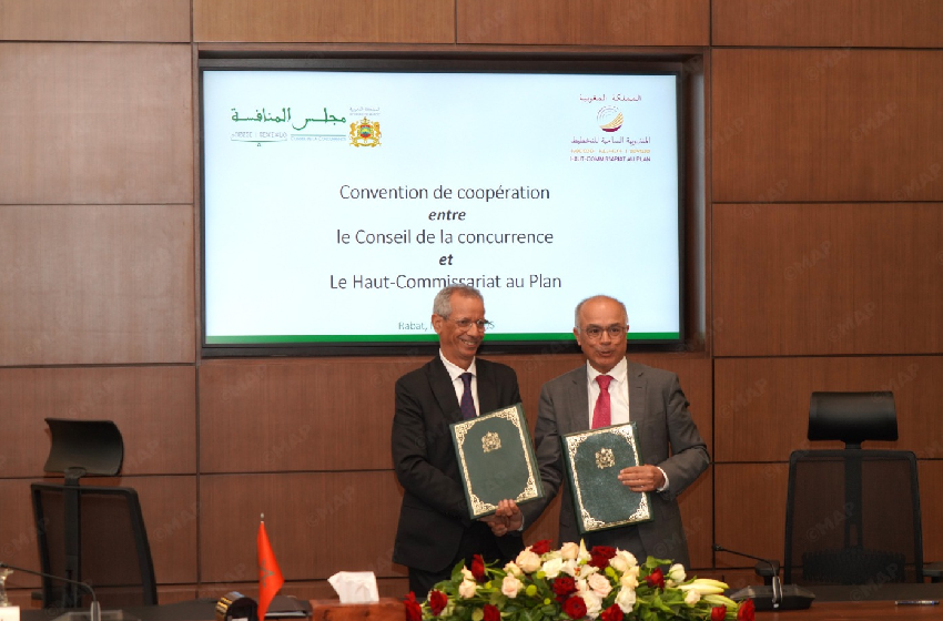  Rabat : signature d’une convention de partenariat entre le Conseil de la concurrence et le HCP