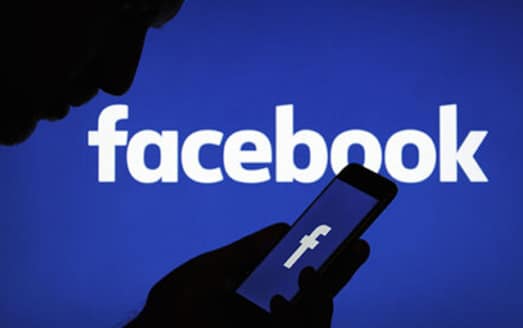 “فيسبوك” يدمج العالم الحقيقي بالافتراضي