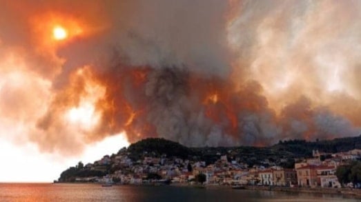 الإمارات: مساعدات عاجلة لليونان لمكافحة الحرائق