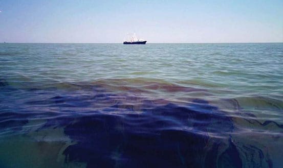  بقعة نفطية مصدرها سوريا تهدد سواحل قبرص
