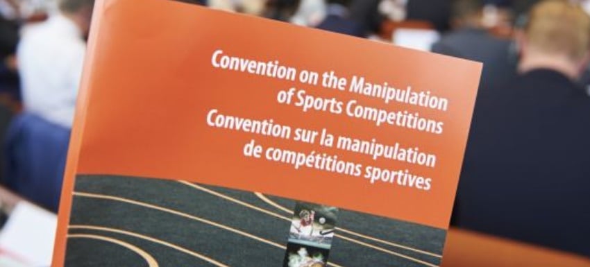  المغرب يوقع على “اتفاقية ماكولين” حول التلاعب بالمسابقات الرياضية